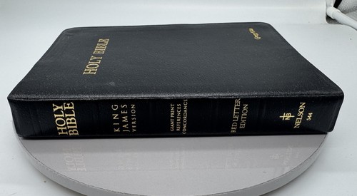 King James Personal Size Giant Print Reference Bible Black Bonded Leather #544 - Picture 6 of 11
