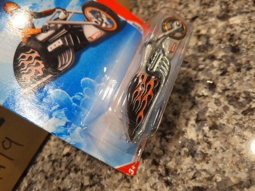 Hot Wheels 2010 Race World Highway Pit Cruiser #03/04 CB Motorcycle 🔥🔥🔥🔥 - Picture 3 of 5