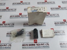 Schneider Electric XSEC107130 Inductive Proximity Switch Sensor