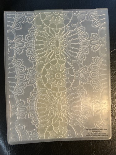Cricut Cuttlebug Anna Griffin Embossing Folder Amelie Lace EUC - Picture 3 of 3