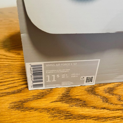 Nike Air Force 1 Low Green Glow Women's 11.5 New in Box - Picture 2 of 6