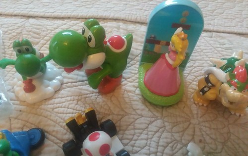 Large Lot Of McDonalds And Burger King Nintendo Super Mario Bros No Doubles - Picture 7 of 8