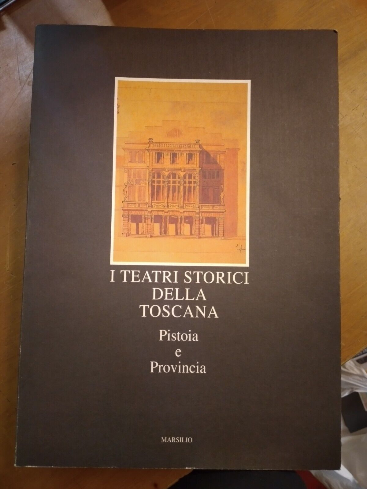 Foto 1 di 1