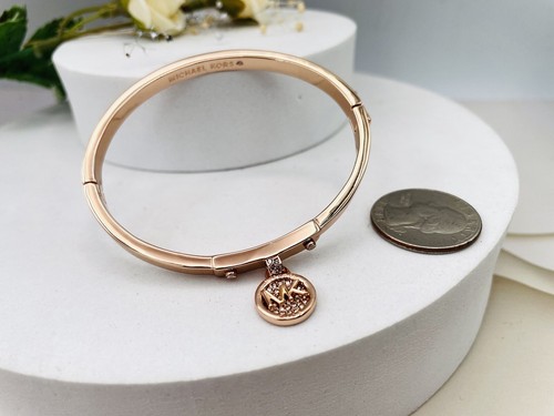Michael Kors Armreif roségoldfarben Fulton Scharnier - Bild 4 von 4