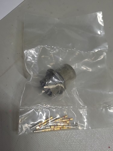 ITT MS3121E12-10S Connector - Picture 2 of 10