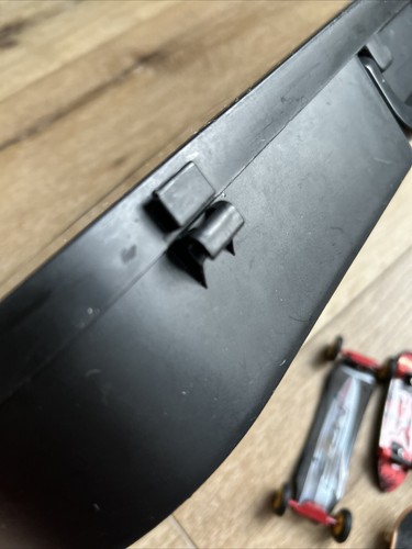 Tech Deck Lot Of 23 Mini Skate Boards FINGERBOARD Case Have Wear Some Misc - Picture 13 of 16