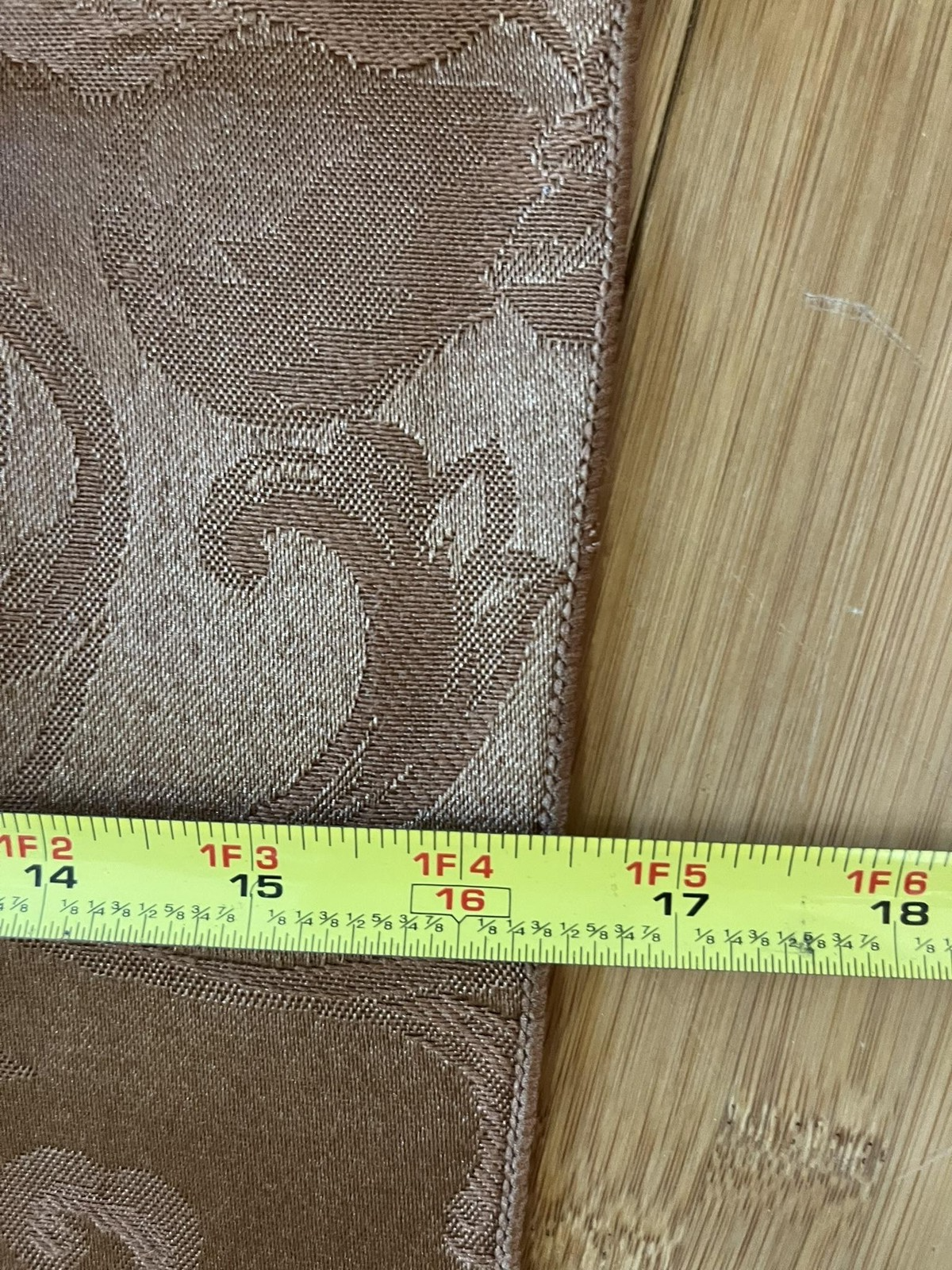 Foto 13 di 15