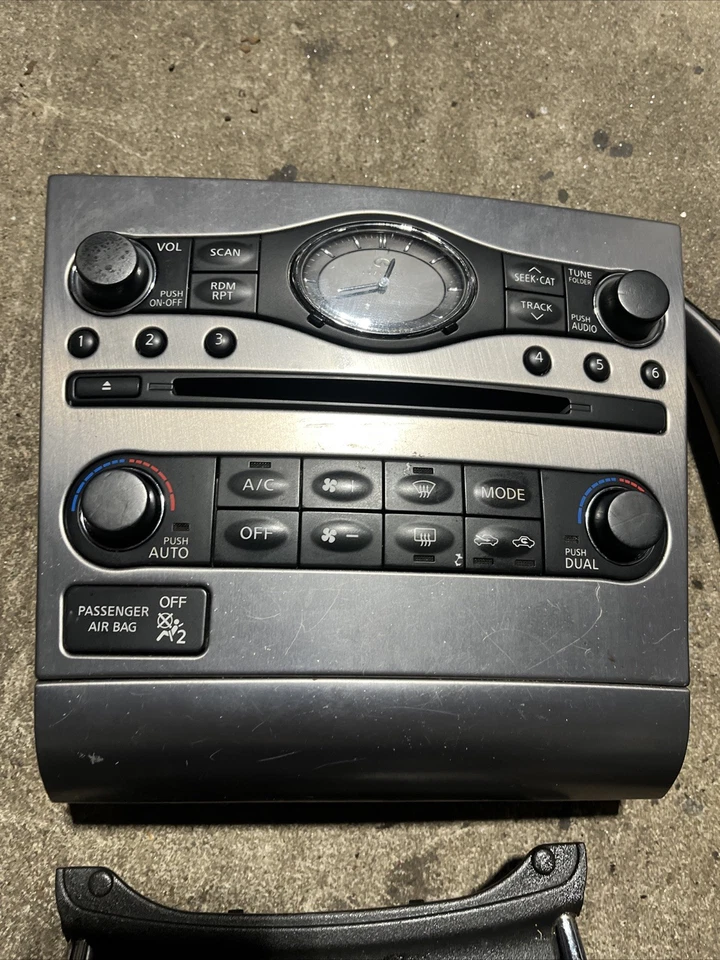 12 13 INFINITI G37 Sedan CENTER CONSOLE GEAR SHIFTER PANEL AUTO TRANS - Image 3 of 4