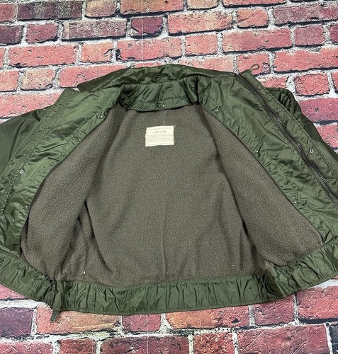 Vintage US NAVY Extreme Cold Weather Impermeable Deck Jacket Type A-1 Mens Large - Picture 5 of 14
