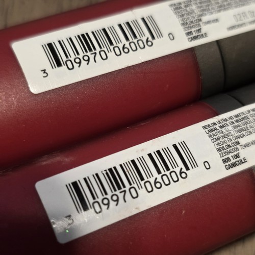 2 Pk Revlon Ultra HD Matte Labial Mousse Hyper Matte 805 100 Canicule - Imagen 4 de 5