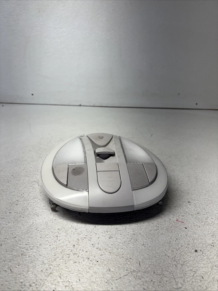 Передний верхний купольный фонарь 03–06 Mercedes W211 E-CLASS SOS серый от оригинального производителя A2118206901 - Изображение 4 из 4