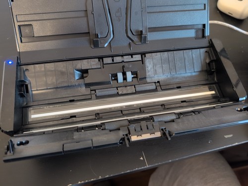 Canon IMAGEFORMULA P-150 - 4081B003 scanner mobile per documenti Usato - Zdjęcie 9 z 13