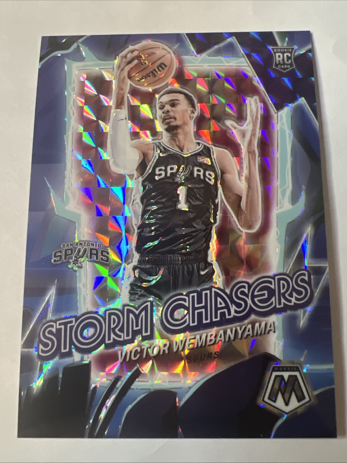 Victor Wembanyama 2023-24 Panini Mosaic Storm Chasers Rookie Card #3 RC