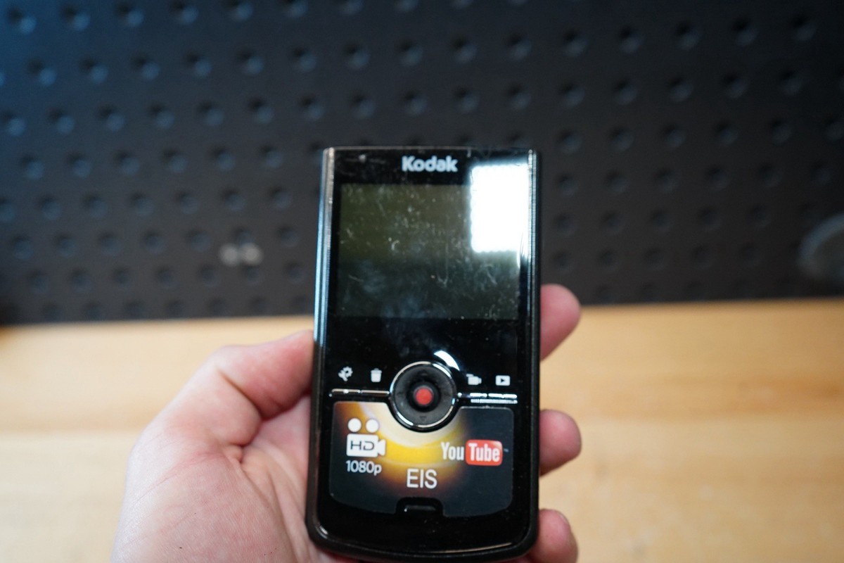 Kodak YouTube - review camera Zi8 Kodak デジタルカメラ Zi8 デジタルカメラ