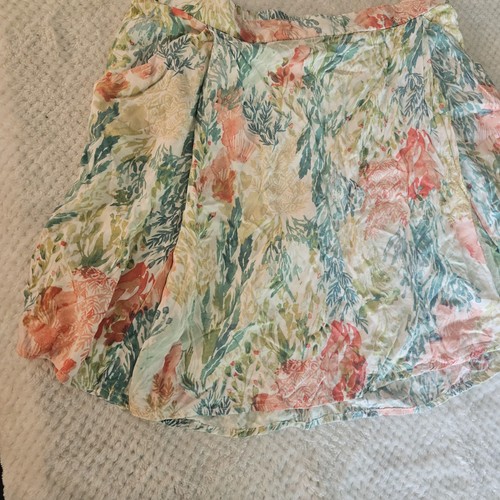 Old Navy Women's Pink Floral Skirt Size Medium with Smocked Mini Cottagecore - Picture 3 of 10