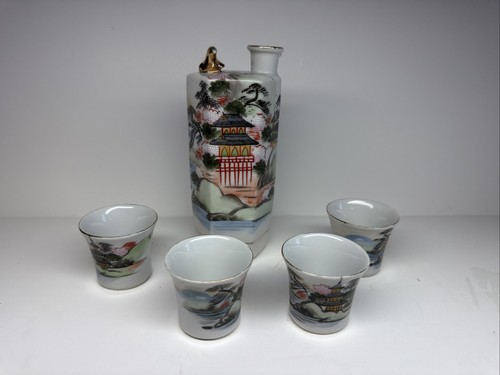 WOW! lithophane Different Geisha In Shot glasses Vintage Japan Sake Set - Picture 2 of 13