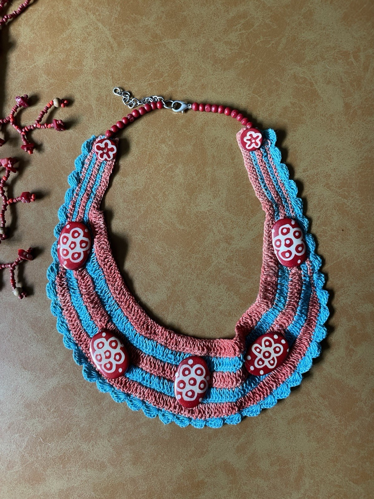 Statement Necklaces Funky - image 3