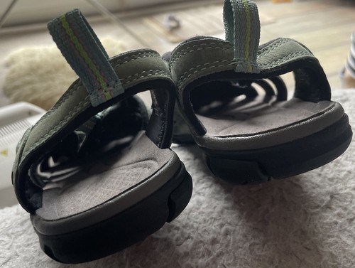 KEEN Sandalen Sandaletten Gr. EU 39,5 UK 6,5 US 9 neuwertig Grün Waterproof - Bild 4 von 8