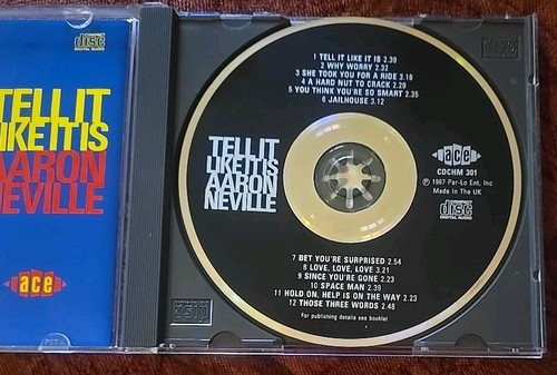 Music CD AARON NEVILLE Tell It Like it is 12 Hits CDCHM 301 VGC - Foto 3 di 3