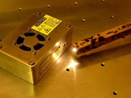 Découpeuse module focalisable diode laser infrarouge industrielle 808 nm 2W (2000 mw) avec TTL - Photo 1 sur 7