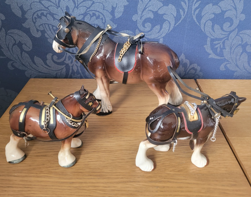 3 x Vintage Keramik Auenland Pferde mit Geschirr