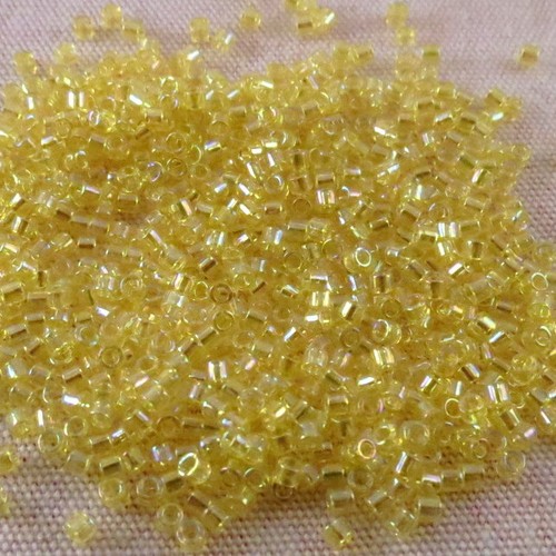 Delica 10/0 Miyuki Seed Beads 7.2 g #100-200 - Picture 20 of 21