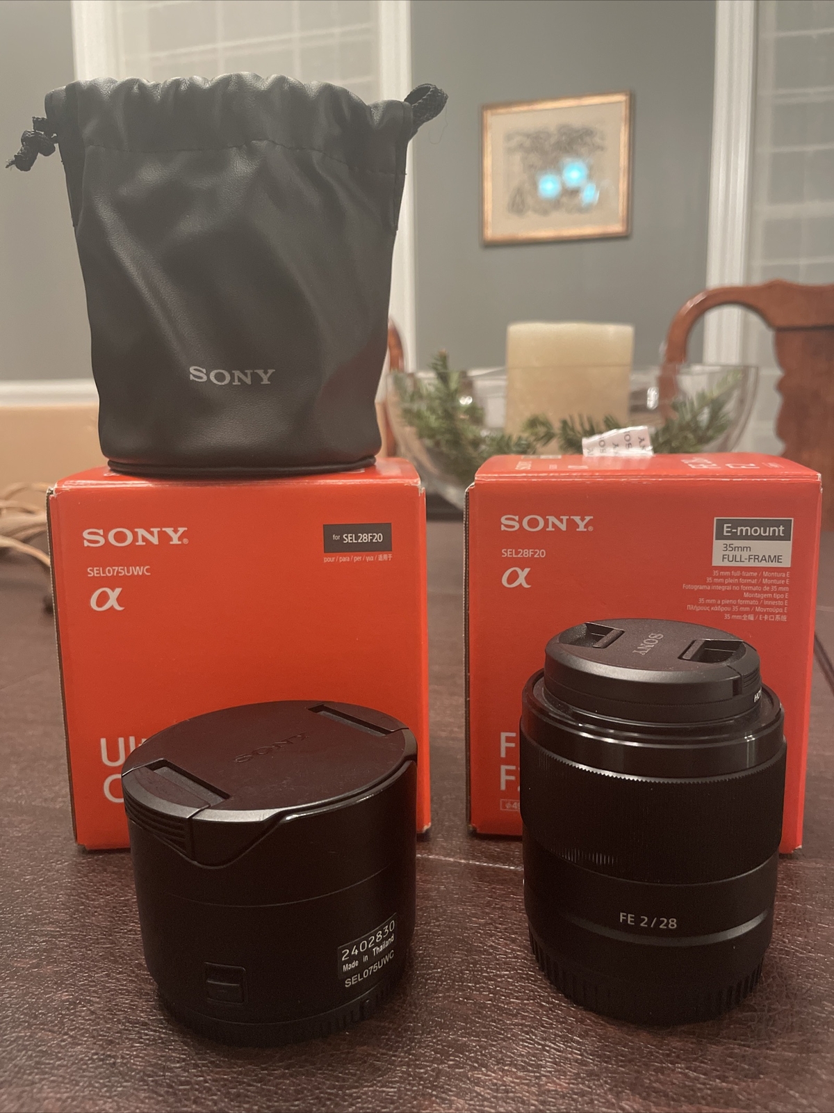 Sony FE 28 mm f/2 Lens (SEL28F20) and Ultra Wide Converter SEL075UWC For E-Mount