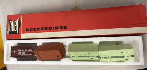 HO Scale Jouef, Set of 4 20' Containers, SNCF, Manchester, SNAY, SNCF 2631 - Picture 1 of 9