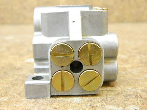 IHI MU-4R Distributor Block - Photo 4 sur 10