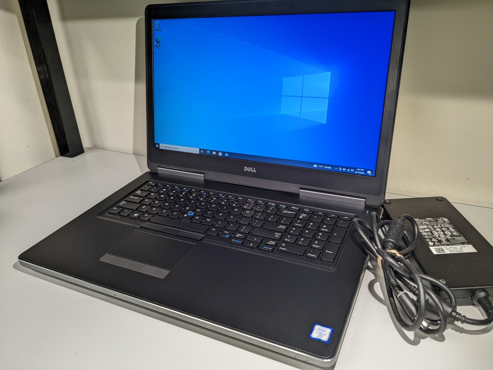 Dell Precision 7720 17.3" i7-6820HQ 2.7GHz 32GB 256SSD+1TB HDD W10P Quadro M1200 - Picture 3 of 16