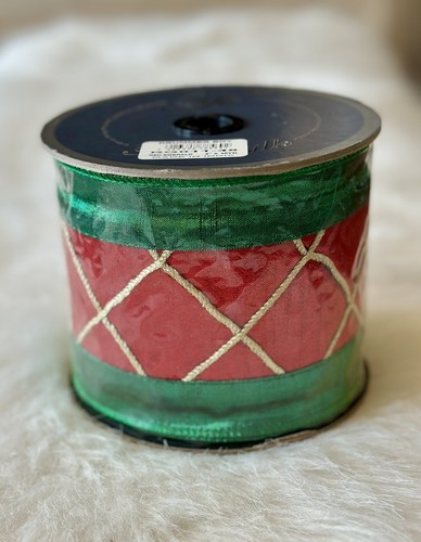 🎄New Farrisilk 10 x 4 Holiday Christmas Drummer Boy Ribbon Green Red Gold 🎄 - Picture 2 of 2