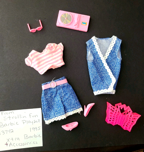 Lote de ropa, accesorios y muñecas Kelly Mattel Strollin' Fun' 1995 vintage - Imagen 13 de 16