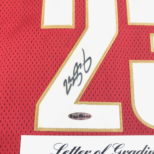 LeBron James Signed Jersey Upper Deck PSA/DNA Auto Grade 9 Cavaliers Autographed - Picture 2 of 4