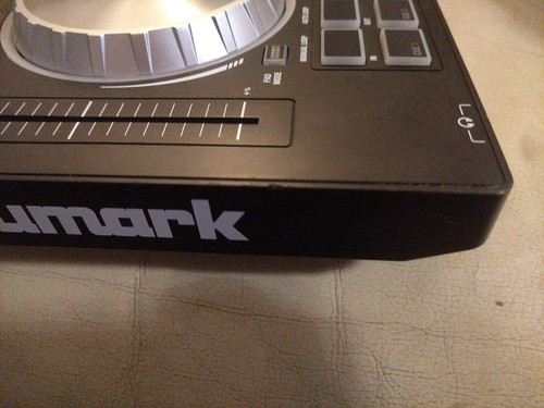 Numark Mixtrack Pro 3 Home DJ Controller & Case - Serato DJ - Bild 10 von 14