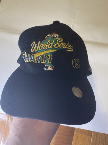 1997 world series championship hat with autographs on it MLB Florida Marlins - Picture 3 of 5