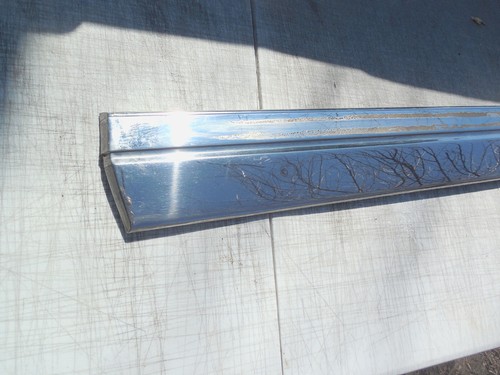 1991 1995 1996 ROADMASTER RIGHT FRONT DOOR TRIM MOLDING OEM USED No Impact Strip - Foto 2 di 24