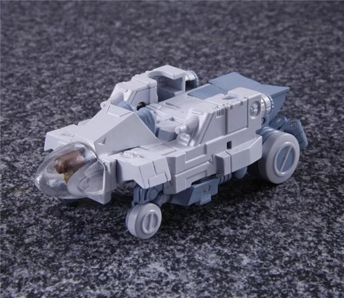 SALE Transformers Masterpiece MP-21 MP21 BUMBLE Autobots Kids Gift Toys Cars X-m - Picture 5 of 7