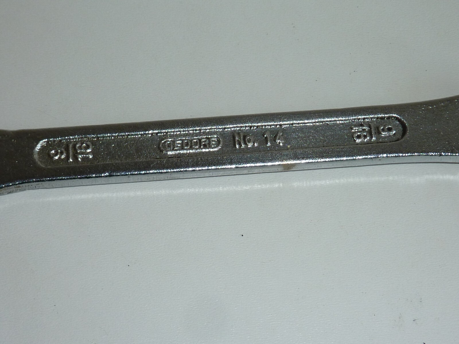 Picture 3 of 6