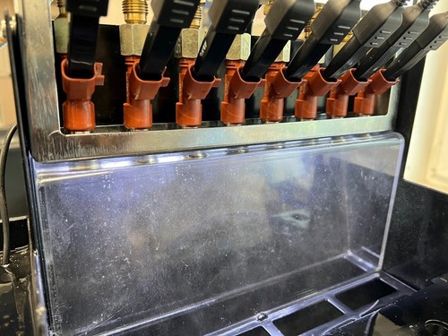 Jaguar XK XJ X350 4.2L V8 Injector Neu Original FLOWMATCHED 6R83-BD 297500-0490 - Picture 1 of 3