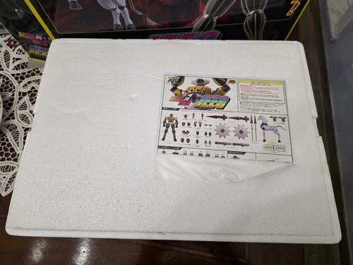 Cm’s Brave 35 Kotetsu Jeeg robot - Foto 5 di 5