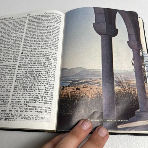 Vintage 1952 Holy Bible RSV User Indexed - Bild 15 von 20