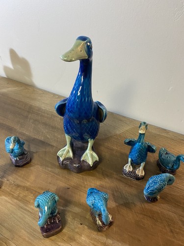 Vintage Porcelain Family Of Turquoise Geese/ducks Set Of 9 - Picture 5 of 8