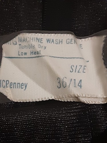 J.C.Penny Black Nylon And Lace Full Slip Size 36 / 14 - Picture 8 of 8