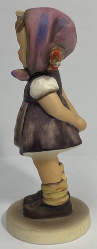 Goebel Hummel Which Hand Girl Figurine #258 1963 5-1/2" - Picture 2 of 6