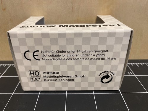 Brekina VW 1964 Touring Car Class Volkswagen Beetle - Scale 1:87/HO - Picture 5 of 5