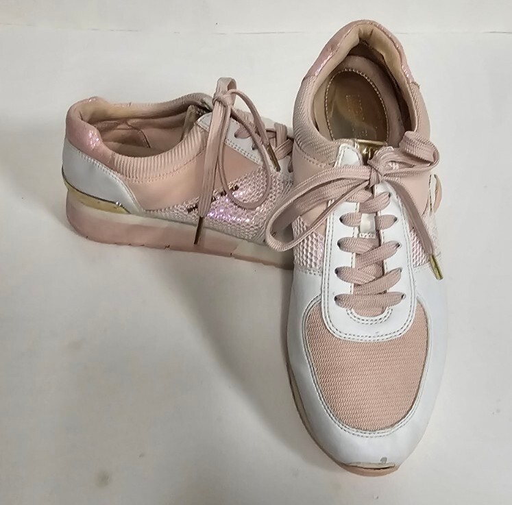 Michael Kors Pink & Rose Gold Women's Gym Shoes Size 9.5M W