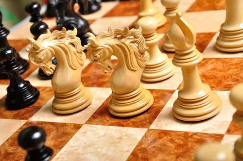 Forever Collection - Benevento Luxury Chess Pieces - 4.4" King - Genuine Ebony - Picture 4 of 12