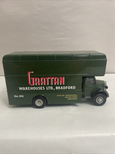 Corgi 97084 Bedford Luton Van GRATTAN 1991 - Picture 5 of 10