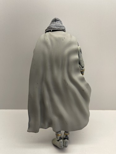 Marvel Select Moon Knight Champion of Khonshu 7" Action Figure  - Picture 4 of 4