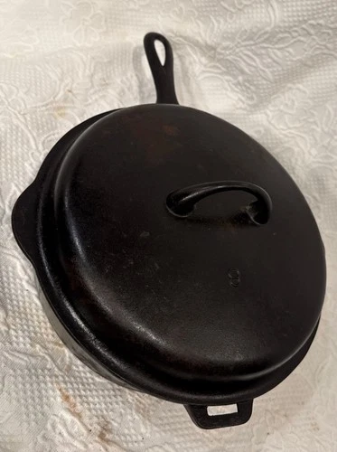 Antique Griswold Cast Iron Skillet No 8 Erie PA With Matching Lid 1035 A